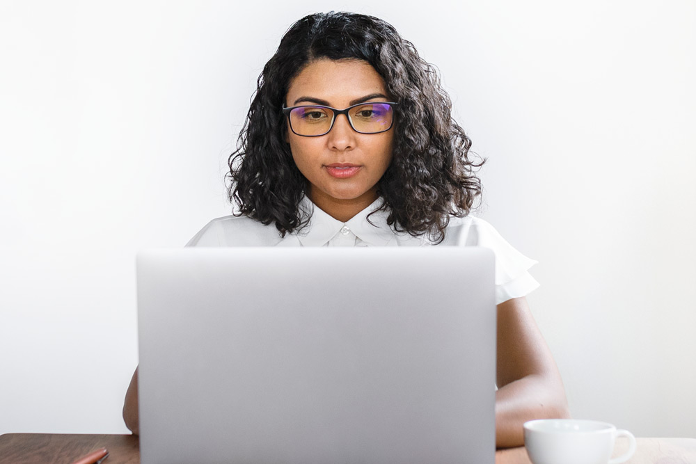 Find an electrologist in Illinois.